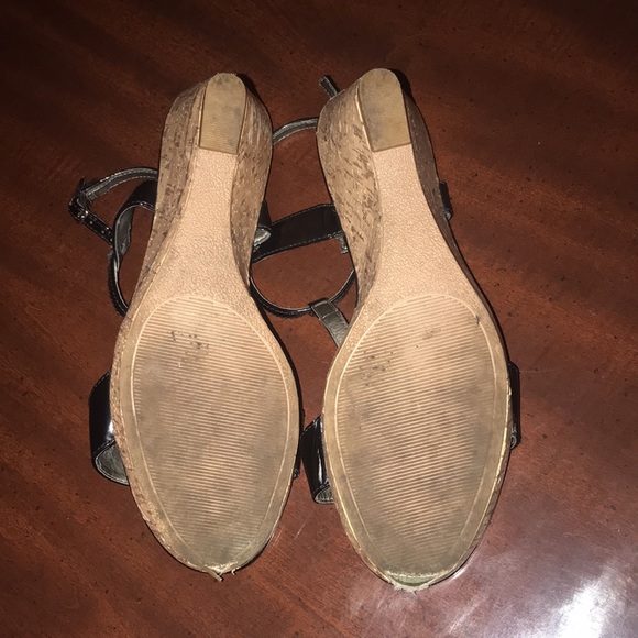 Prima Royale black strappy wedges - Picture 4 of 4